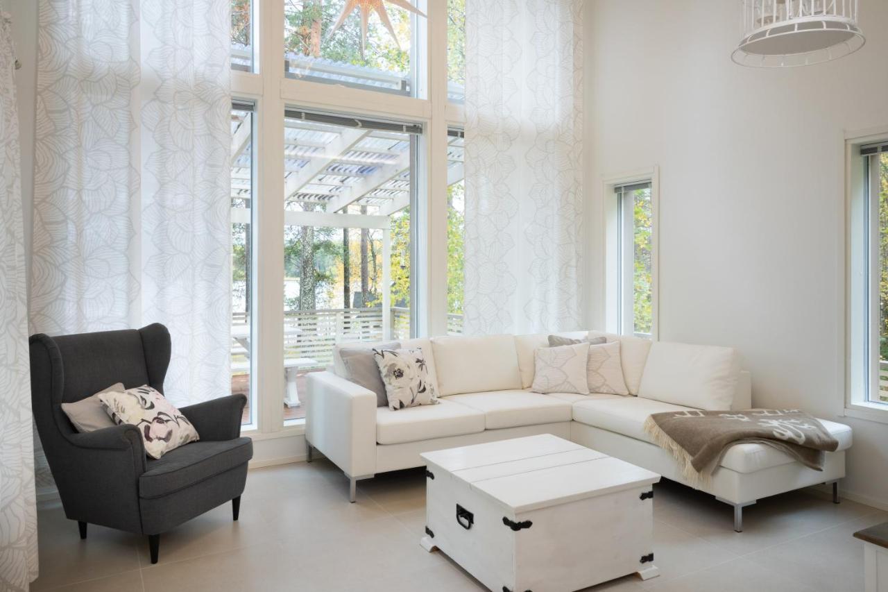 Luxurious Villa Kinos With Jacuzzi Rovaniemi Buitenkant foto